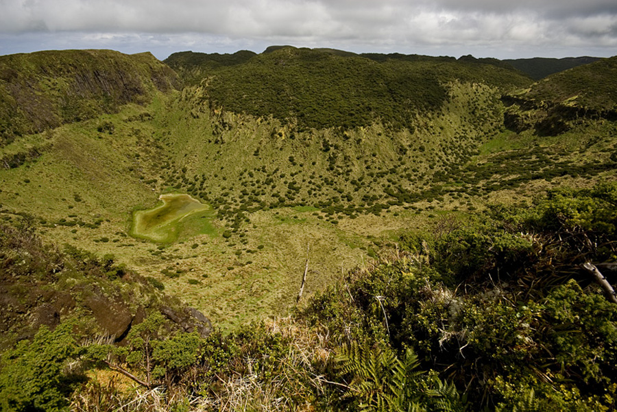 Caldeira de Santa Bárbara e Mistérios Negros