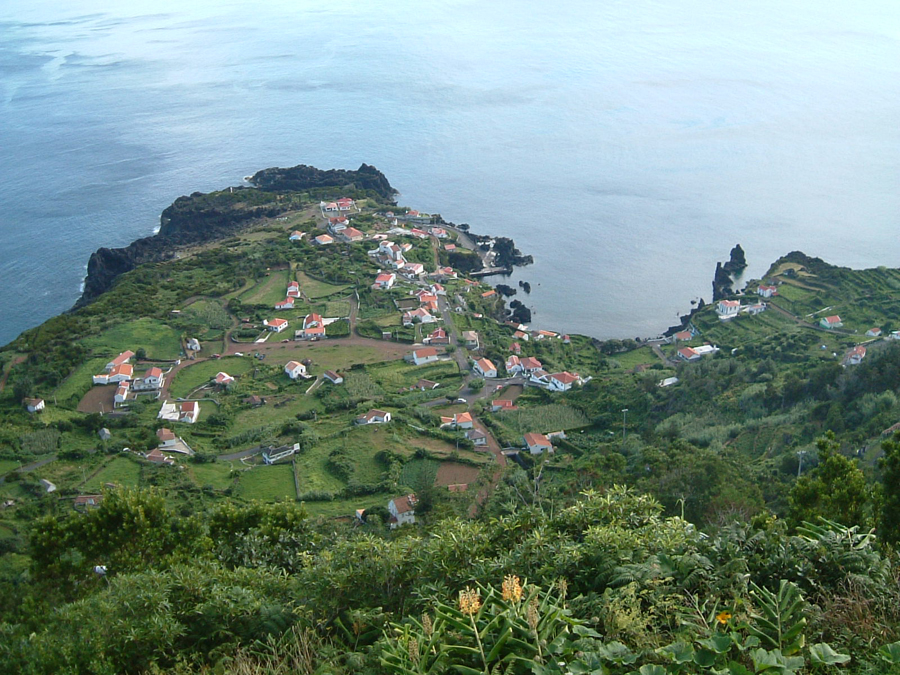 Arriba da Fajã dos Vimes – Fajã de São João